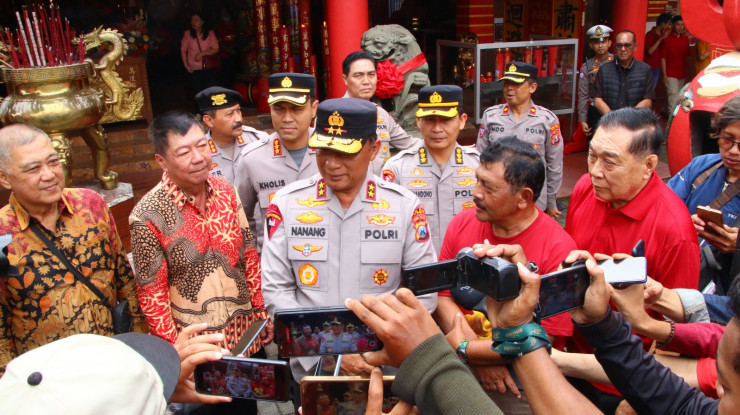 Kapolda Jatim Tinjau Klenteng Eng An Kiong di Kota Malang Tegaskan Komitmen Jogo Jawa Timur Saat Imlek 2026