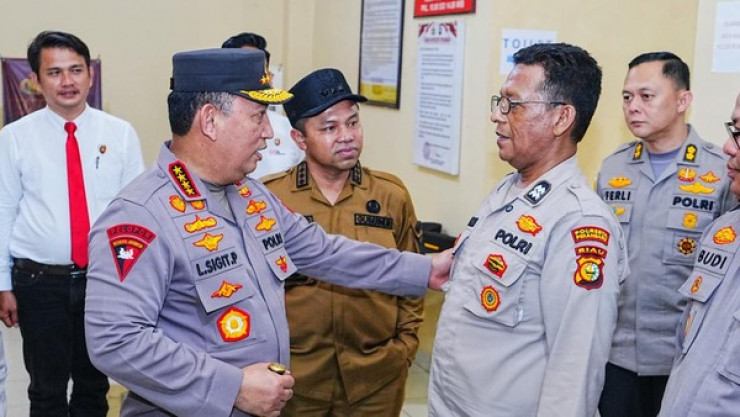 Apresiasi Personel Pemilik Pesantren Gratis, Kapolri "Perwirakan" Aiptu Jimmi