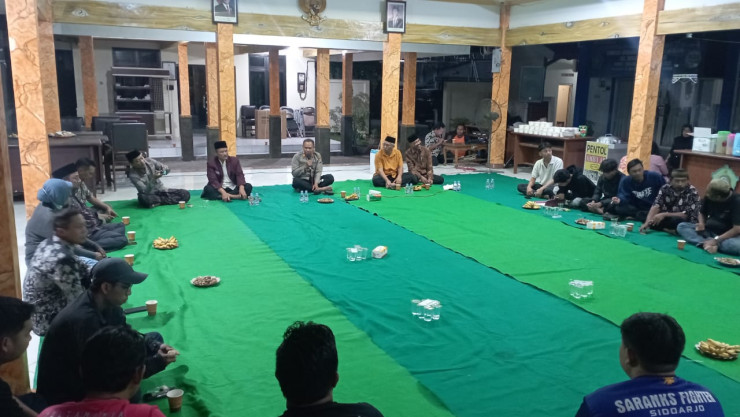 Jaga Kondusifitas Kamtibmas, Polsek Wonoayu Gelar Silaturahmi dengan Pokdarkamtibmas